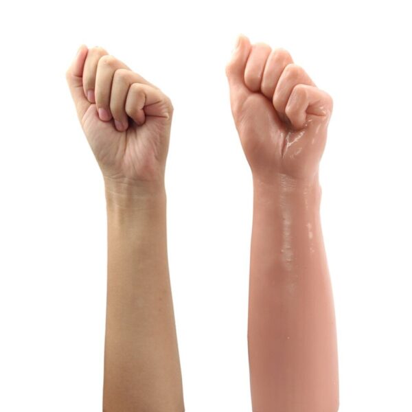 Fisting Extreme Bitch 31 cm